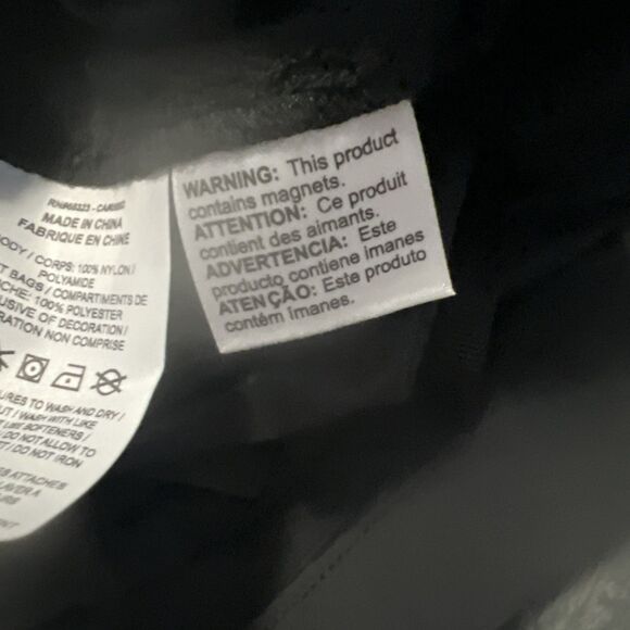 SMALL Nike Sportswear Tech Pack Woven Unlined Cargo Shorts Black Men Sample - Picture 8 of 9